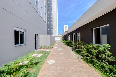 Apartamento à venda com 37m², 2 quartos e sem vagaÁrea comum