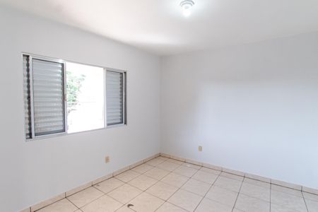 Casa para alugar com 100m², 2 quartos e sem vagaQuarto 2