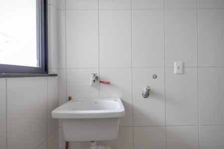 Apartamento à venda com 83m², 2 quartos e 1 vaga Apartamento à venda com 83m², 2 quartos e 1 vagaÁrea de Serviço