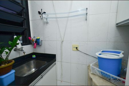 Apartamento à venda com 46m², 2 quartos e 1 vaga Apartamento à venda com 46m², 2 quartos e 1 vagaÁrea de Serviço