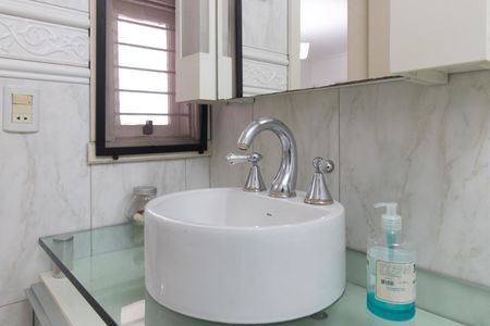 Casa de condomínio à venda com 420m², 3 quartos e 1 vagaBanheiro da Suíte