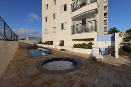 Apartamento à venda com 67m², 2 quartos e 2 vagasÁrea Comum - Piscina