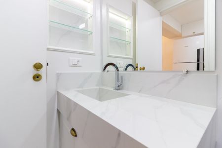 Banheiro de kitnet/studio para alugar com 1 quarto, 30m² em Jardim Paulista, São Paulo