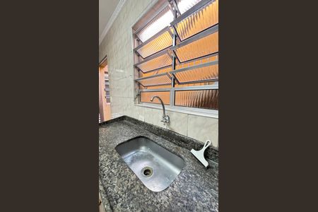 Casa à venda com 82m², 2 quartos e sem vaga Casa à venda com 82m², 2 quartos e sem vagaCozinha