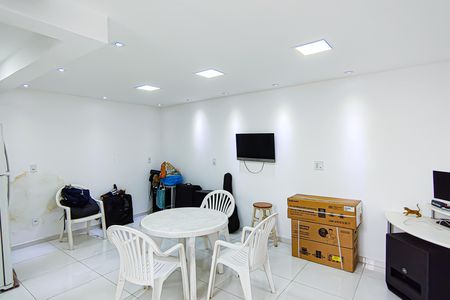 Casa de condomínio para alugar com 107m², 3 quartos e 2 vagas Casa de condomínio para alugar com 107m², 3 quartos e 2 vagasÁrea de Lazer