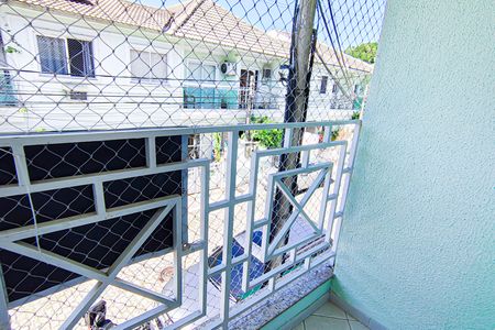 Casa de condomínio para alugar com 107m², 3 quartos e 2 vagas Casa de condomínio para alugar com 107m², 3 quartos e 2 vagasVaranda do Quarto 3