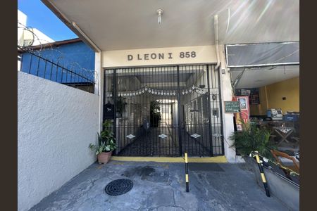 Apartamento à venda com 68m², 3 quartos e sem vagaFachada