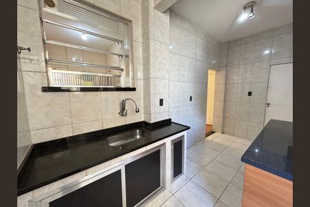 Apartamento à venda com 68m², 3 quartos e sem vagaCozinha