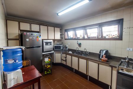 Casa de condomínio à venda com 300m², 4 quartos e 2 vagas Casa de condomínio à venda com 300m², 4 quartos e 2 vagasCozinha