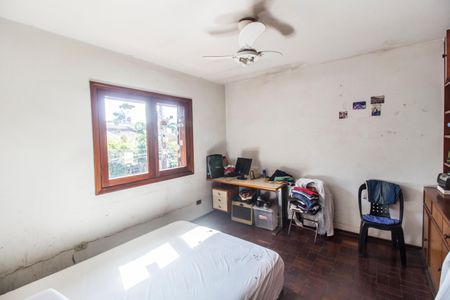 Casa de condomínio à venda com 300m², 4 quartos e 2 vagas Casa de condomínio à venda com 300m², 4 quartos e 2 vagasQuarto 3