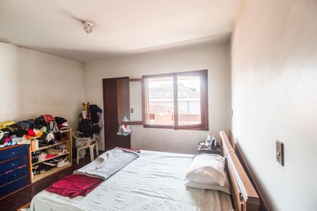 Casa de condomínio à venda com 300m², 4 quartos e 2 vagas Casa de condomínio à venda com 300m², 4 quartos e 2 vagasSuíte