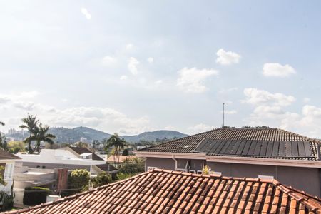 Casa de condomínio à venda com 300m², 4 quartos e 2 vagas Casa de condomínio à venda com 300m², 4 quartos e 2 vagasVista da Suíte