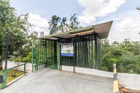 Casa de condomínio à venda com 300m², 4 quartos e 2 vagas Casa de condomínio à venda com 300m², 4 quartos e 2 vagasÁrea comum