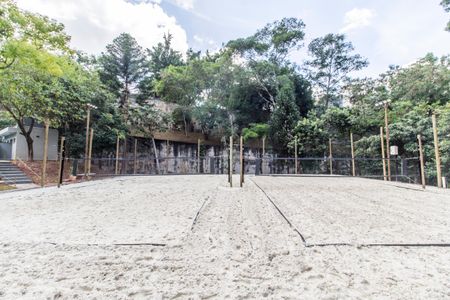 Casa de condomínio à venda com 300m², 4 quartos e 2 vagas Casa de condomínio à venda com 300m², 4 quartos e 2 vagasÁrea comum - Quadra Esportiva