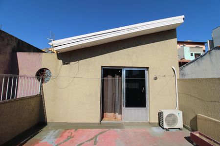 Casa à venda com 202m², 4 quartos e 2 vagasQuarto 1 - Varanda