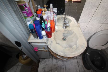 Casa à venda com 202m², 4 quartos e 2 vagasCasa 2 - BanCasa 2 - Banheiroheiro