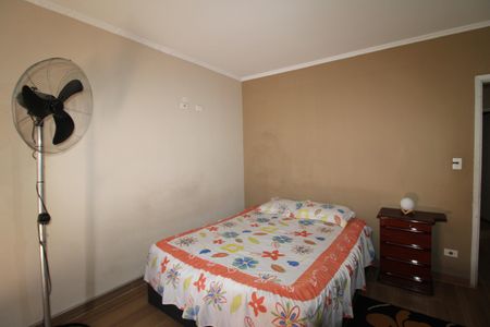 Casa à venda com 202m², 4 quartos e 2 vagasQuarto 1
