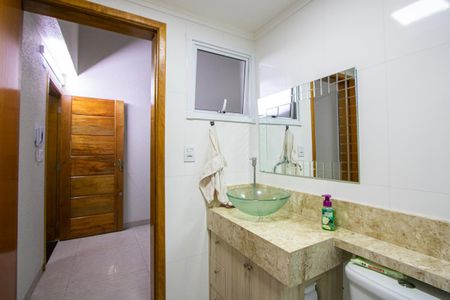 Apartamento à venda com 194m², 3 quartos e 3 vagas Apartamento à venda com 194m², 3 quartos e 3 vagasBanheiro social 2