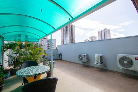 Apartamento à venda com 194m², 3 quartos e 3 vagas Apartamento à venda com 194m², 3 quartos e 3 vagasÁrea externa