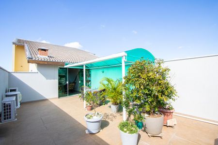 Apartamento à venda com 194m², 3 quartos e 3 vagas Apartamento à venda com 194m², 3 quartos e 3 vagasÁrea externa