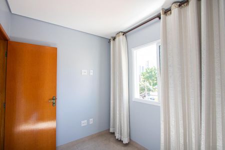 Apartamento à venda com 194m², 3 quartos e 3 vagas Apartamento à venda com 194m², 3 quartos e 3 vagasQuarto 3