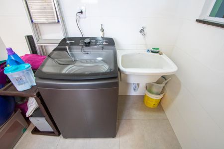 Apartamento à venda com 194m², 3 quartos e 3 vagas Apartamento à venda com 194m², 3 quartos e 3 vagasÁrea de serviço