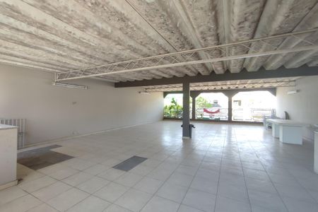 Casa de condomínio à venda com 243m², 4 quartos e 3 vagas Casa de condomínio à venda com 243m², 4 quartos e 3 vagasÁrea comum