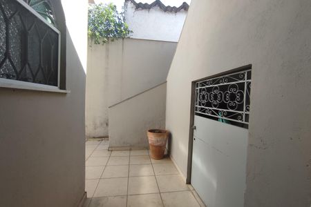 Casa de condomínio à venda com 243m², 4 quartos e 3 vagas Casa de condomínio à venda com 243m², 4 quartos e 3 vagasÁrea comum