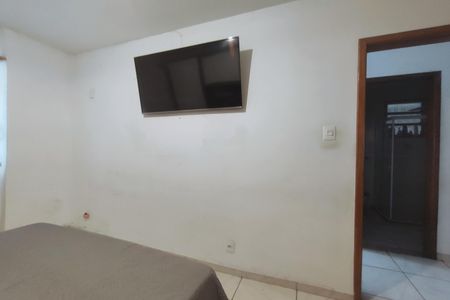 Casa de condomínio à venda com 243m², 4 quartos e 3 vagas Casa de condomínio à venda com 243m², 4 quartos e 3 vagasQuarto 1