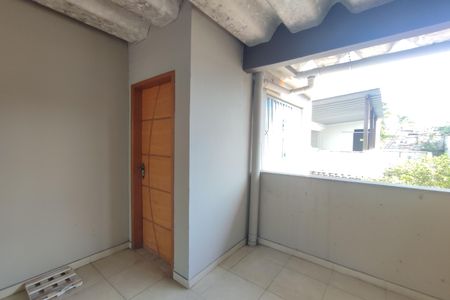 Casa de condomínio à venda com 243m², 4 quartos e 3 vagas Casa de condomínio à venda com 243m², 4 quartos e 3 vagasÁrea comum