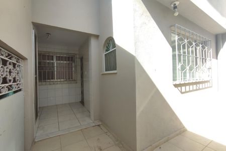 Casa de condomínio à venda com 243m², 4 quartos e 3 vagas Casa de condomínio à venda com 243m², 4 quartos e 3 vagasÁrea comum