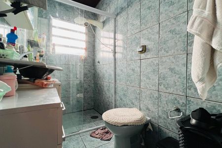 Casa à venda com 132m², 2 quartos e 2 vagas Casa à venda com 132m², 2 quartos e 2 vagasBanheiro