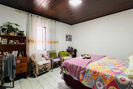 Casa à venda com 132m², 2 quartos e 2 vagas Casa à venda com 132m², 2 quartos e 2 vagasQuarto 1