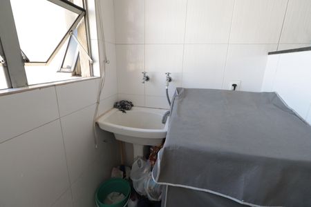 Apartamento à venda com 63m², 3 quartos e 1 vagaÁrea de Serviço