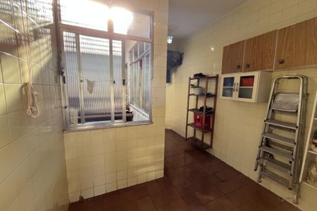 Apartamento à venda com 110m², 3 quartos e 1 vaga Apartamento à venda com 110m², 3 quartos e 1 vagaÁrea de Serviço 1