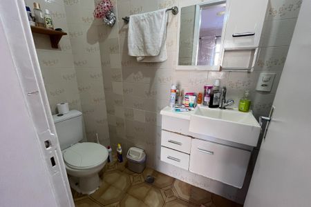 Apartamento à venda com 110m², 3 quartos e 1 vaga Apartamento à venda com 110m², 3 quartos e 1 vagaBanheiro 2