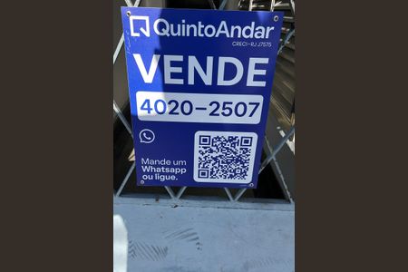 Apartamento à venda com 110m², 3 quartos e 1 vaga Apartamento à venda com 110m², 3 quartos e 1 vagaPlaca