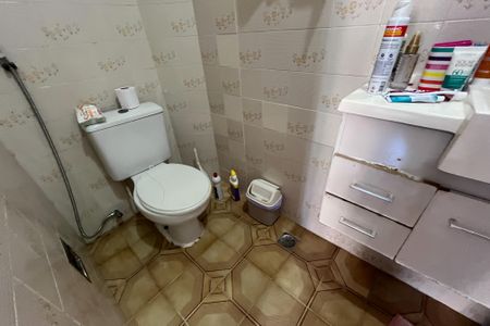 Apartamento à venda com 110m², 3 quartos e 1 vaga Apartamento à venda com 110m², 3 quartos e 1 vagaBanheiro 2