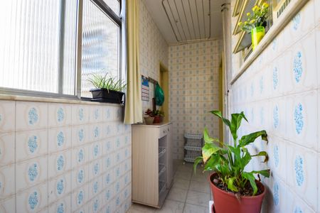 Apartamento à venda com 105m², 3 quartos e 1 vaga Apartamento à venda com 105m², 3 quartos e 1 vagaÁrea de Serviço