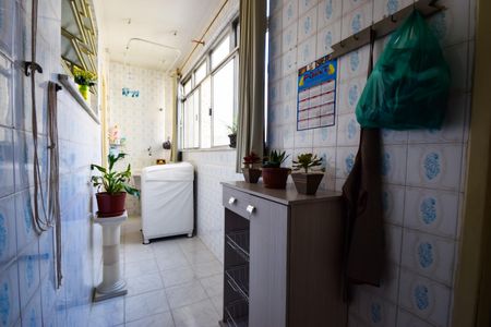 Apartamento à venda com 105m², 3 quartos e 1 vaga Apartamento à venda com 105m², 3 quartos e 1 vagaÁrea de Serviço