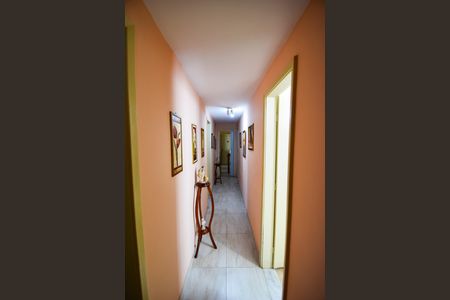 Apartamento à venda com 105m², 3 quartos e 1 vaga Apartamento à venda com 105m², 3 quartos e 1 vagaCorredor