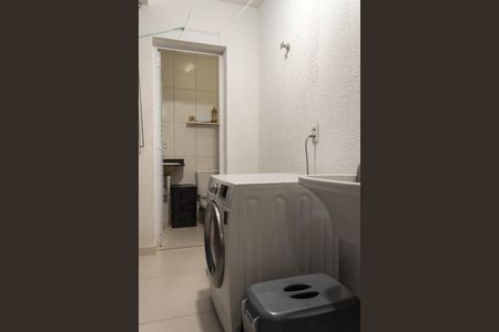 Apartamento à venda com 122m², 2 quartos e 2 vagas Apartamento à venda com 122m², 2 quartos e 2 vagasÁrea de Serviço