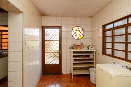 Casa à venda com 260m², 1 quarto e 2 vagas Casa à venda com 260m², 1 quarto e 2 vagasÁrea de Serviço