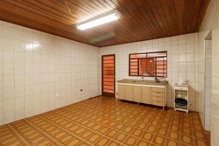 Casa à venda com 260m², 1 quarto e 2 vagas Casa à venda com 260m², 1 quarto e 2 vagasCozinha