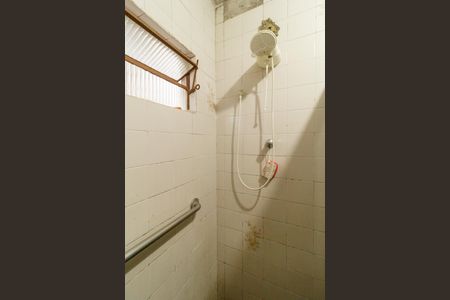 Casa à venda com 260m², 1 quarto e 2 vagas Casa à venda com 260m², 1 quarto e 2 vagasBanheiro