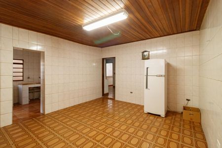 Casa à venda com 260m², 1 quarto e 2 vagas Casa à venda com 260m², 1 quarto e 2 vagasCozinha