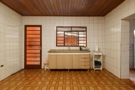 Casa à venda com 260m², 1 quarto e 2 vagas Casa à venda com 260m², 1 quarto e 2 vagasCozinha