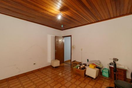 Casa à venda com 260m², 1 quarto e 2 vagas Casa à venda com 260m², 1 quarto e 2 vagasQuarto