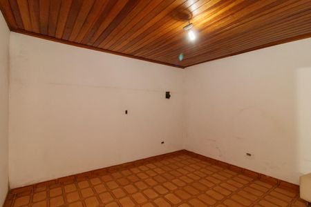 Casa à venda com 260m², 1 quarto e 2 vagas Casa à venda com 260m², 1 quarto e 2 vagasQuarto
