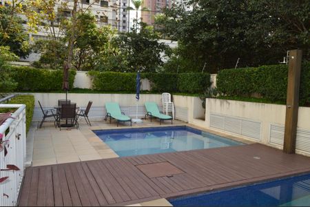 Apartamento à venda com 85m², 1 quarto e 1 vagaPiscina